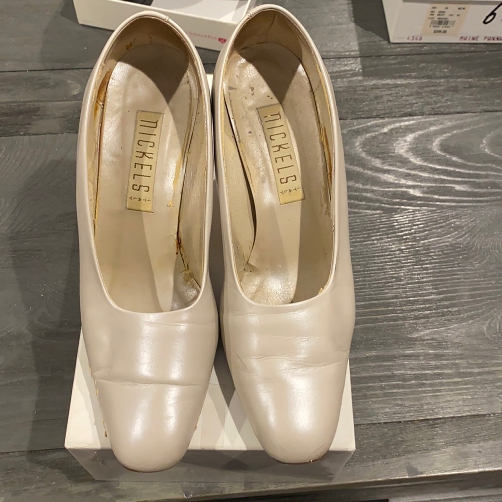 Nickels white pumps size 7.5